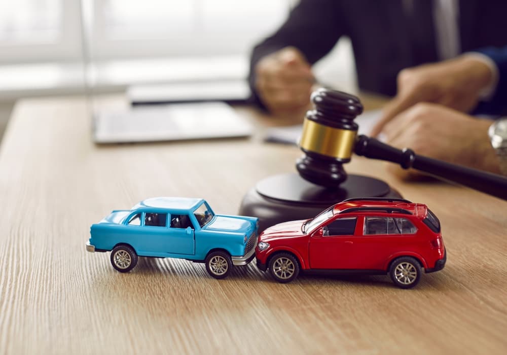 How-a-Car-Accident-Lawyer-Maximizes-Compensation